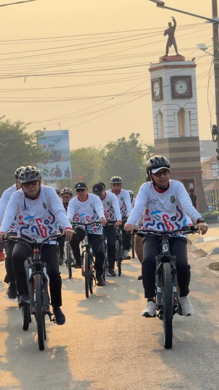 Hari ini (10/10), DPRD Kota Madiun Masa Jabatan 2024-2029 genap dua tahun menjalankan tugas dan fungsinya. Saya mengapre...